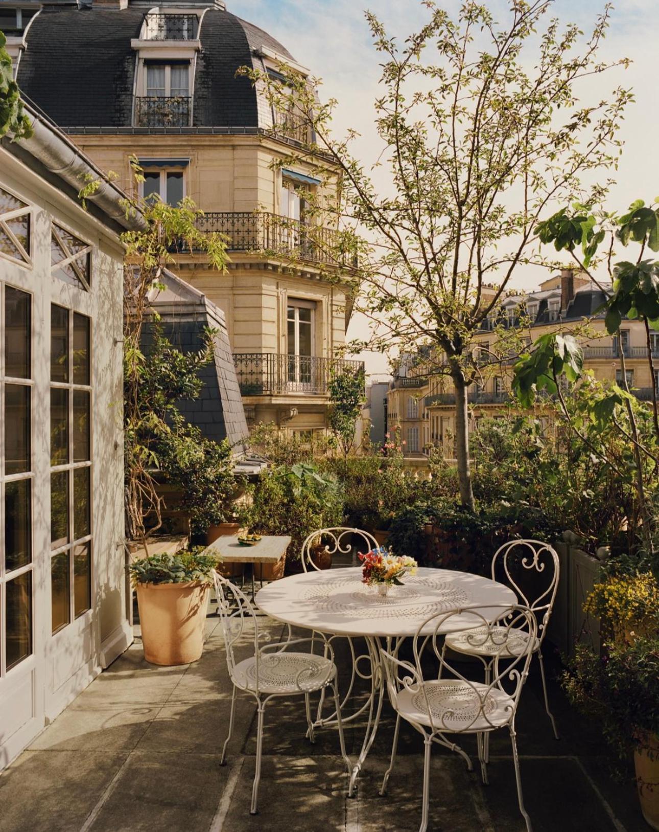 Chateau Voltaire París Exterior foto